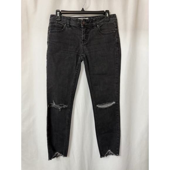 Free People Denim - Free People Women's Destroyed Skinny Jeans Size 26 Raw Hem Carbon Black Crop